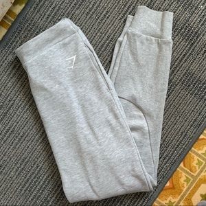 Gymshark ‘Warm Up’ Joggers (XS) - light grey marl